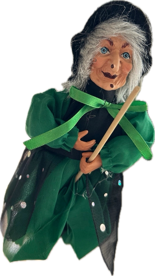 Bellona Kitchen Witch Green