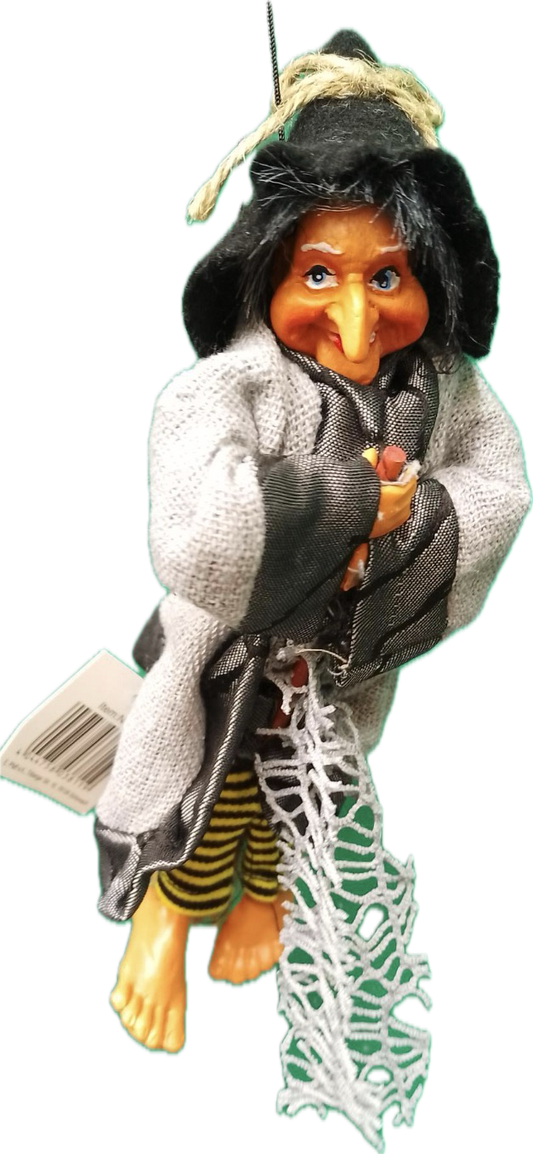 Hilda Kitchen Witch Grey